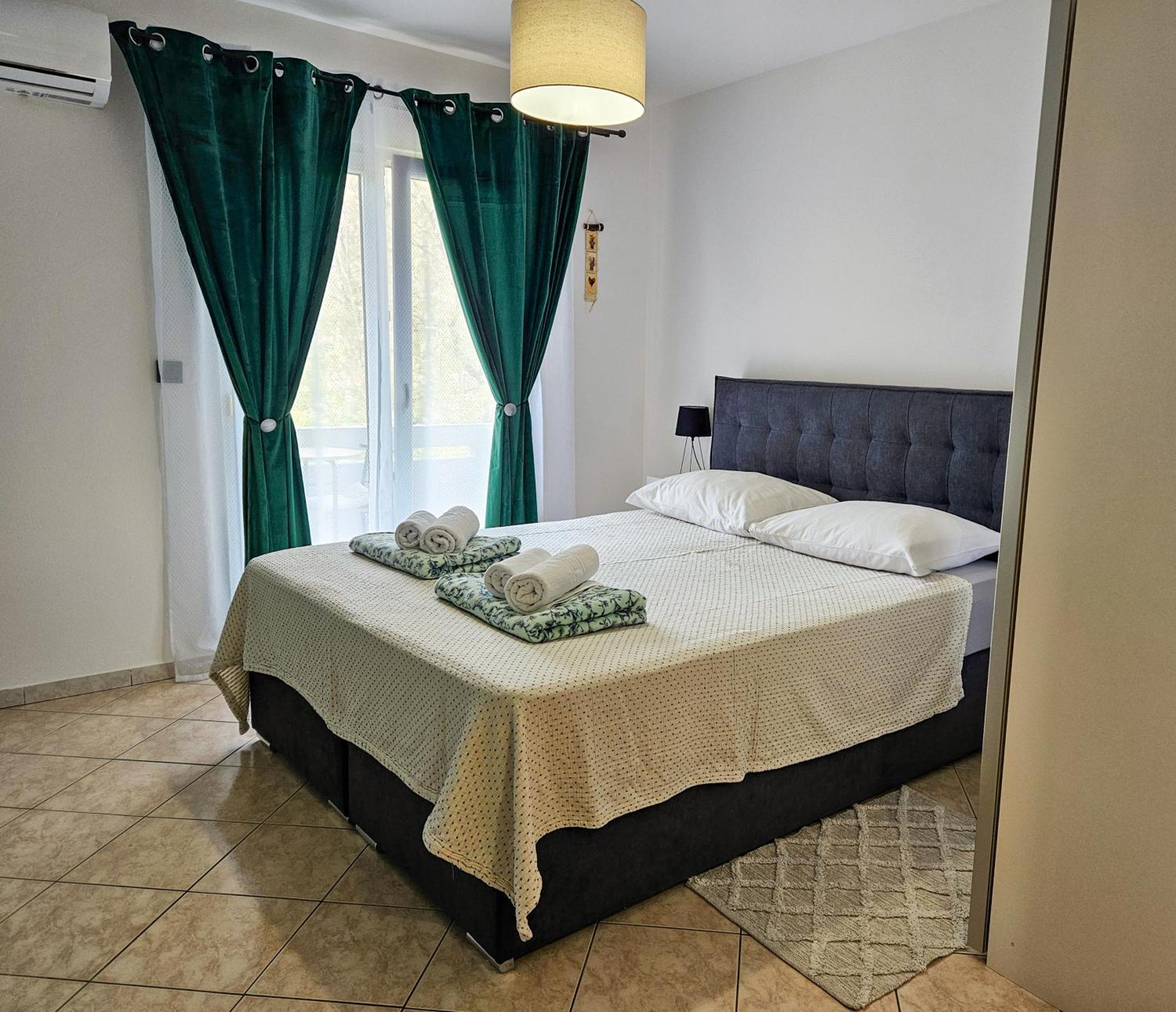 Apartments Mira باشْكا المظهر الخارجي الصورة
